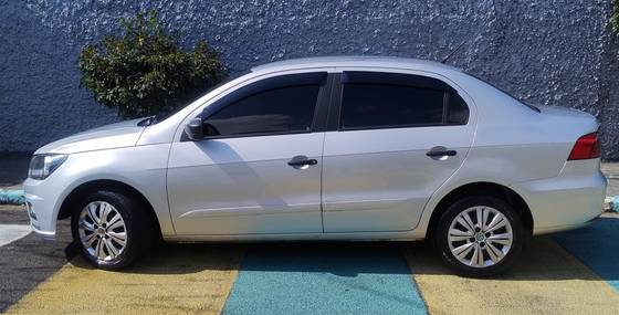 VOLKSWAGEN VOYAGE 1.6 MSI TOTALFLEX 4P MANUAL